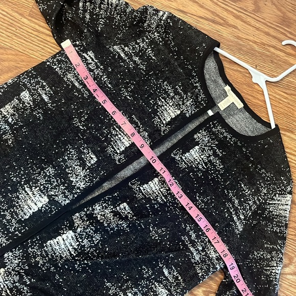 EILEEN FISHER black shadow lightweight organic linen open front cardigan sweater - Picture 4 of 6